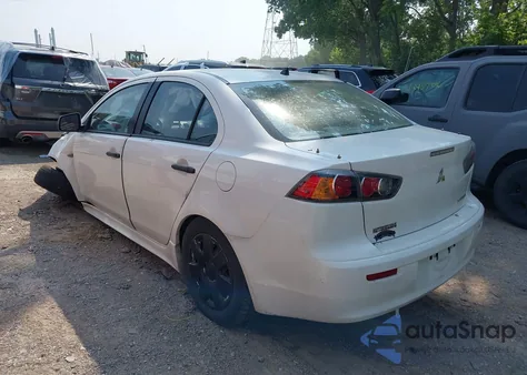 2010 Mitsubishi Lancer De z USA, uszkodzony, nr VIN JA32U1FU5AU001344